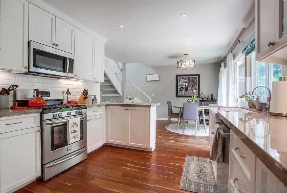 510 Turfwood Ln - Photo 7 of 19