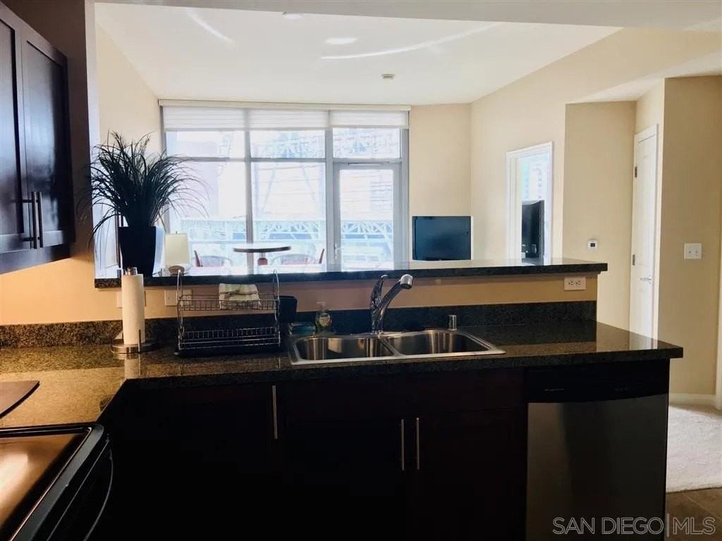 253 10th Ave #1205 - Photo 4 of 20