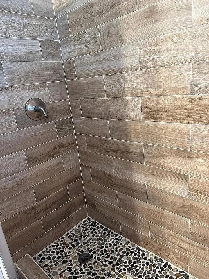 5909 Albert Pl - Photo 2 of 16