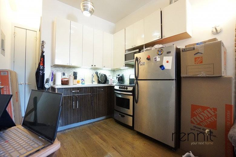 71 Stuyvesant Ave #1A - Photo 4 of 8