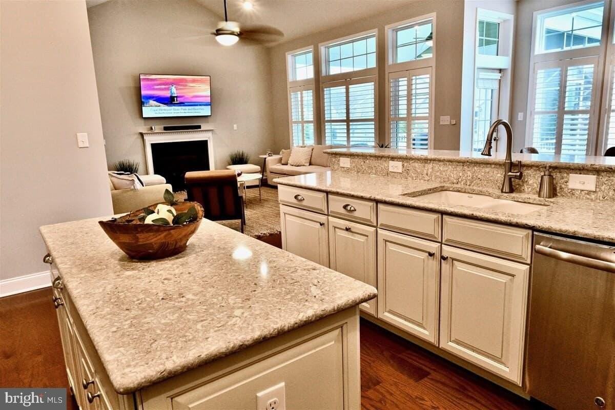 31656 Exeter Way - Photo 6 of 30