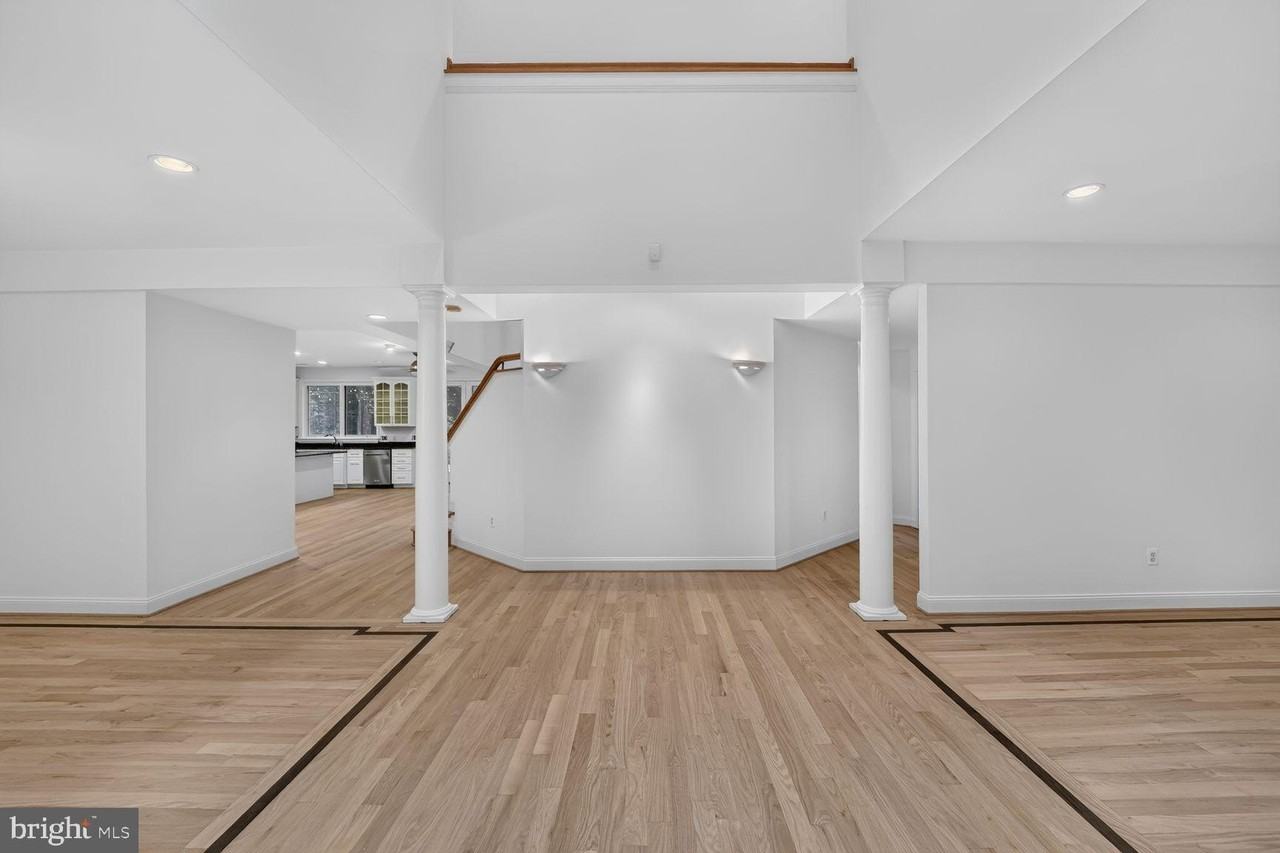 8309 Old Seven Locks Rd - Photo 5 of 50