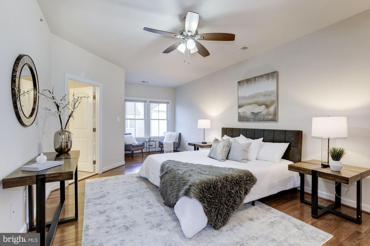 122 Parkview Ave - Photo 4 of 45