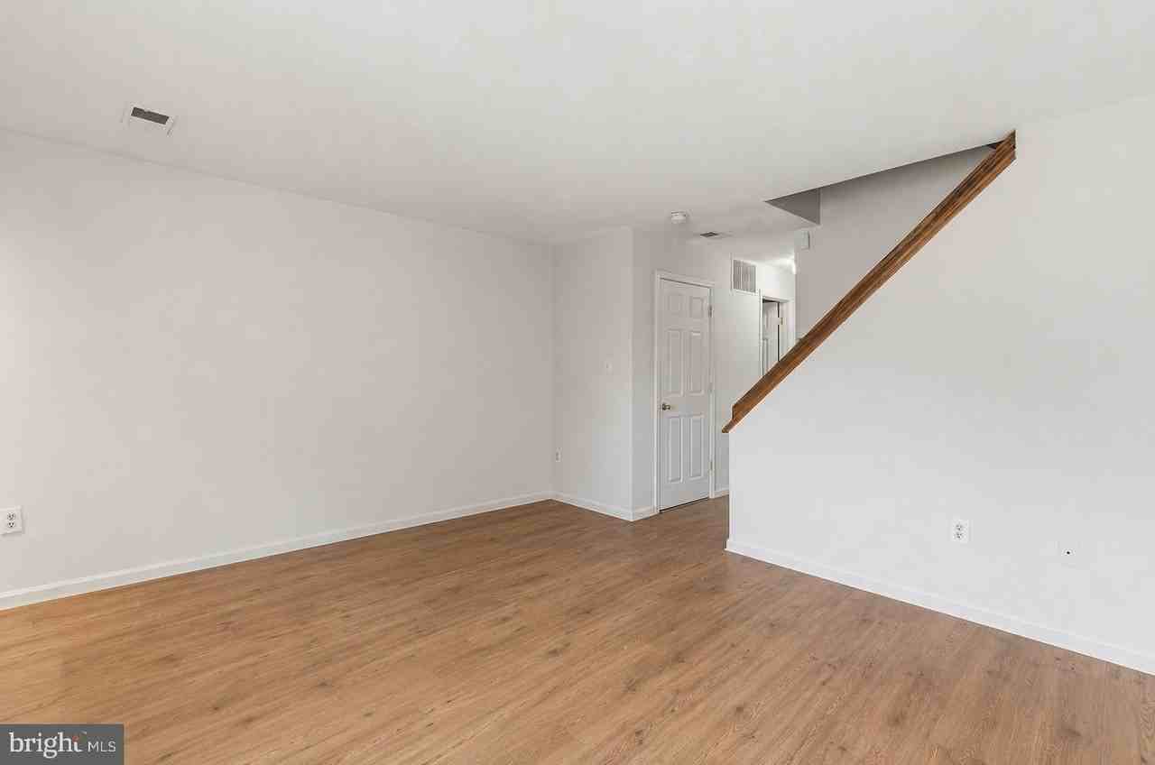 18315 Leman Lake Dr #705 - Photo 6 of 30