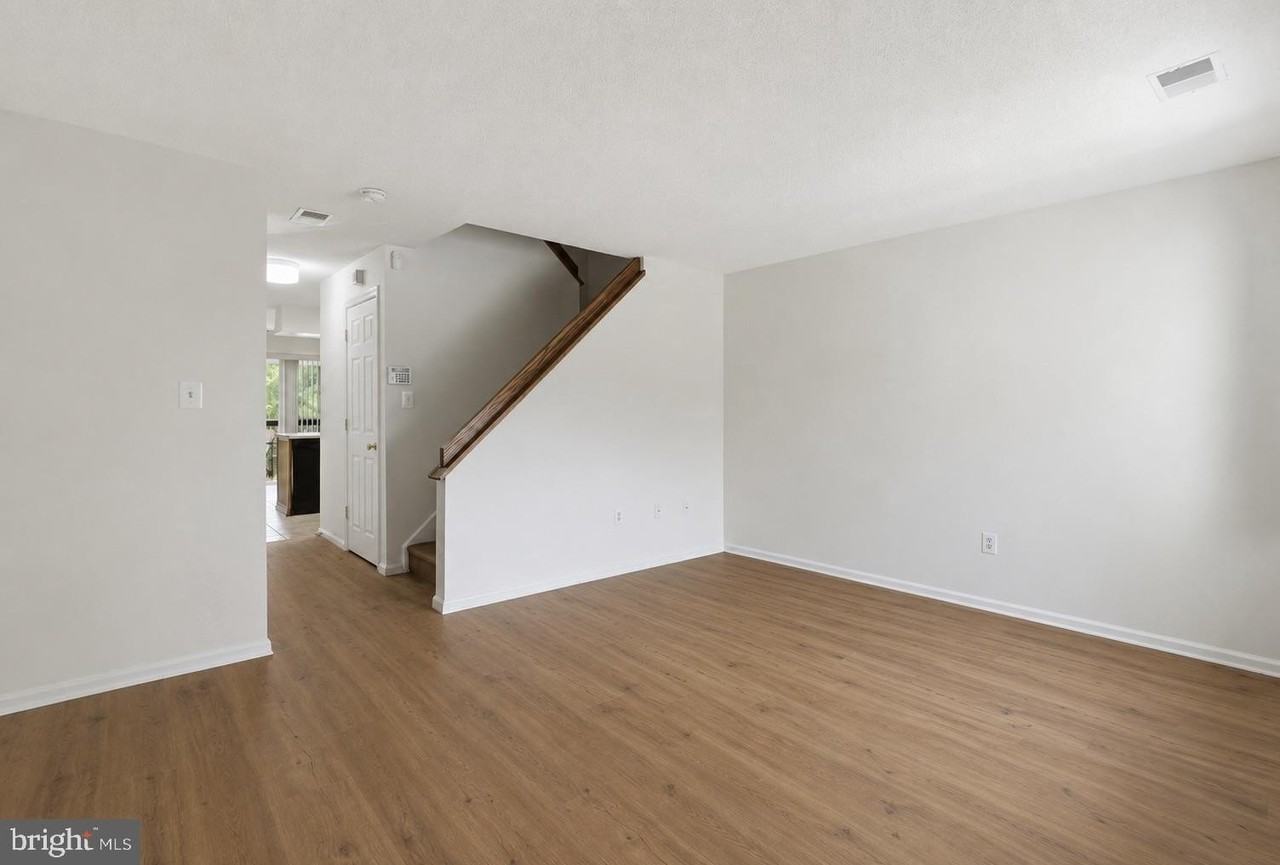 18315 Leman Lake Dr #705 - Photo 7 of 30