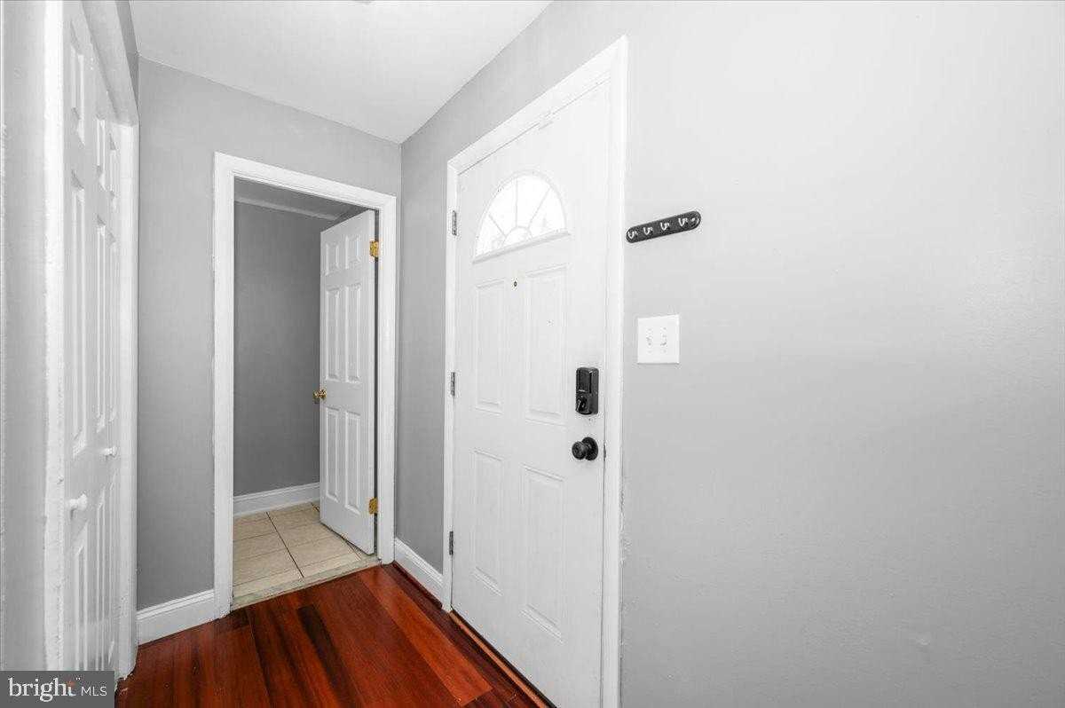 6309 Arwen Ct - Photo 3 of 39