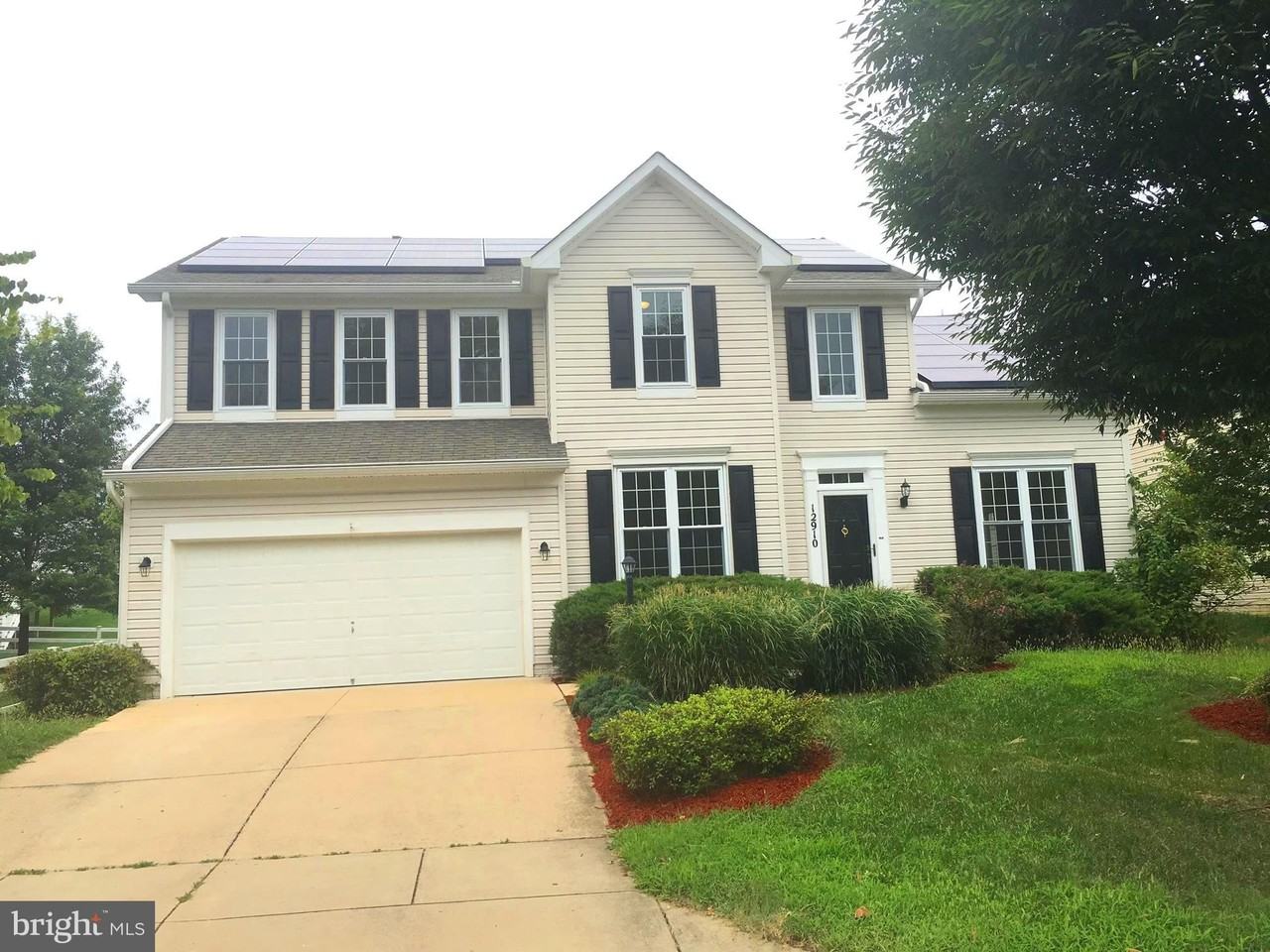 12910 Belle Meade Trce - Photo 2 of 37