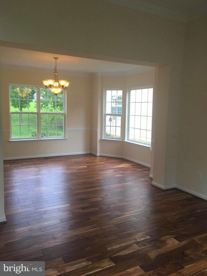 12910 Belle Meade Trce - Photo 5 of 37