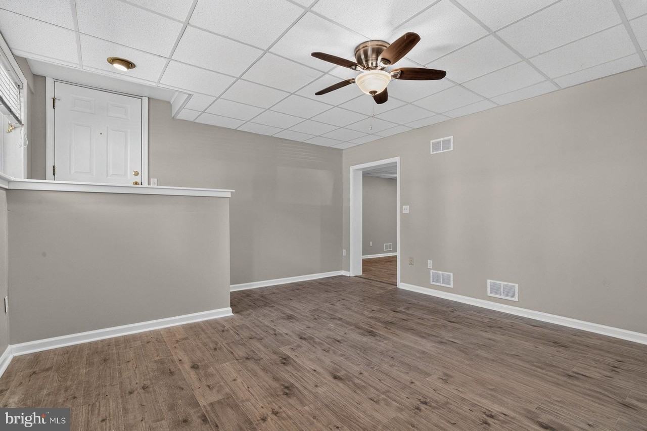 256 S Washington St #BS - Photo 4 of 24