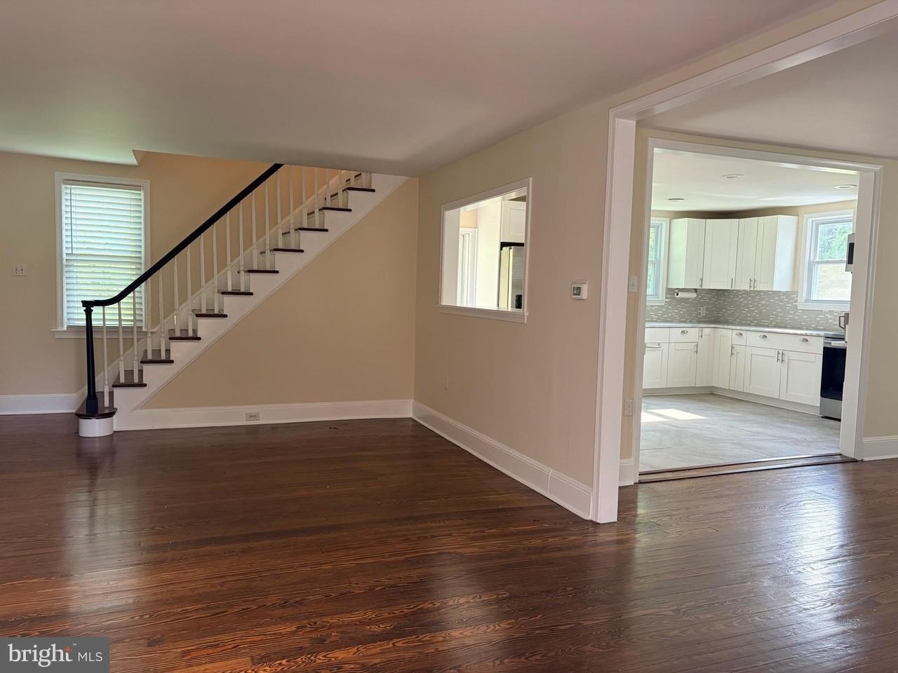 1011 Concord Rd - Photo 5 of 16