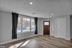 featured image of 933 N Hanover St #1stFL