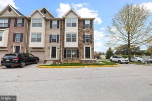 featured image of 24 Shady Tree Ct