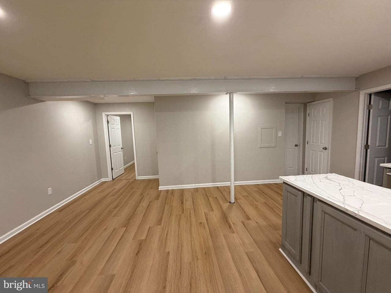 6521 Lancaster Dr - Photo 3 of 8