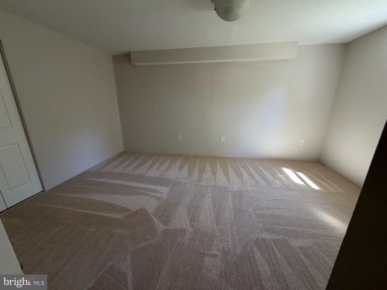 6521 Lancaster Dr - Photo 4 of 8
