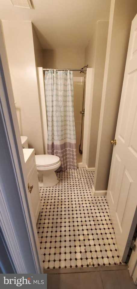 20709 Rainsboro Dr - Photo 5 of 15