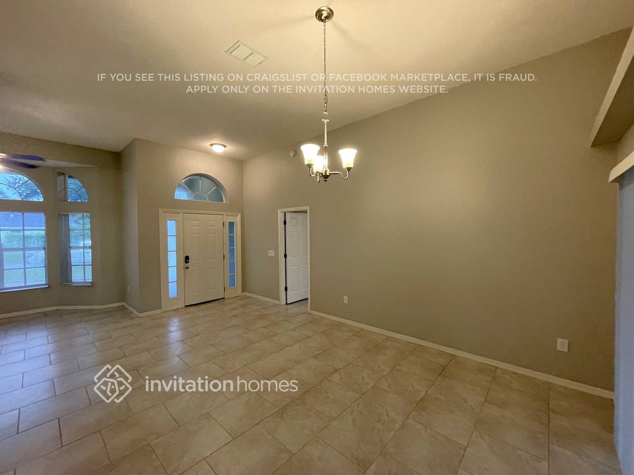 3221 Stevenson St - Photo 3 of 22