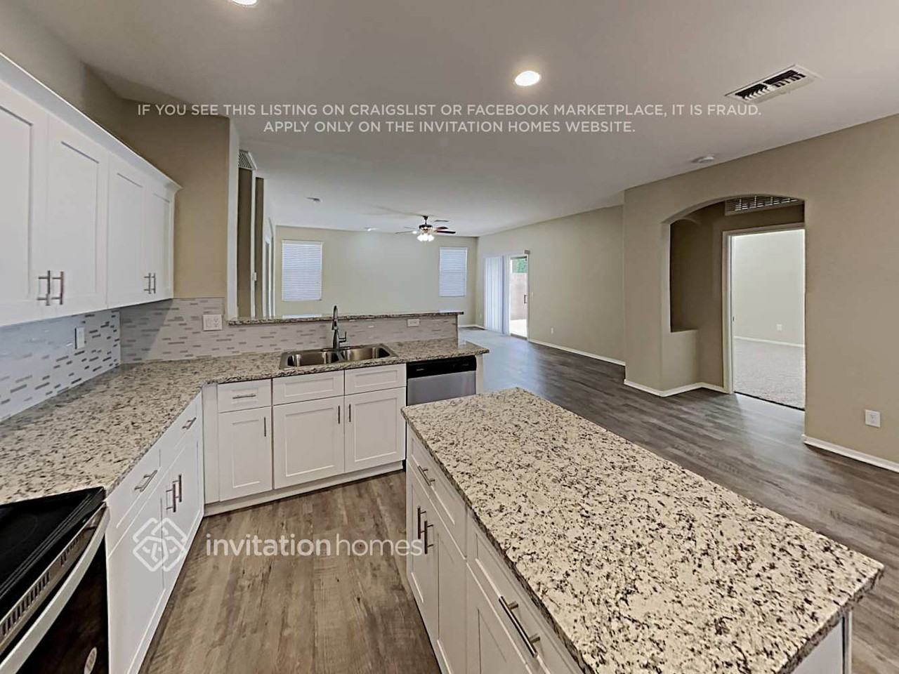 12511 W Campina Dr - Photo 6 of 14