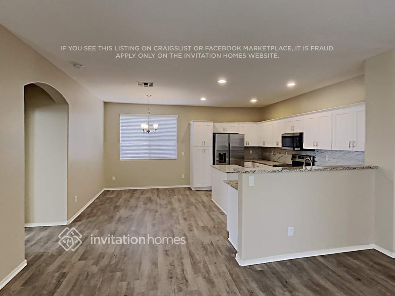 12511 W Campina Dr - Photo 7 of 14