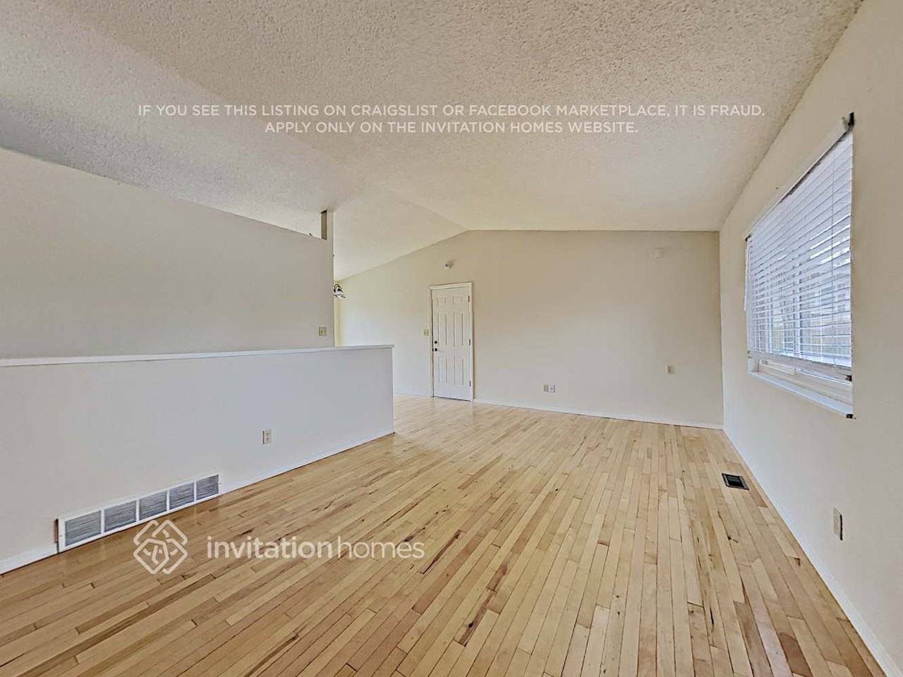 7210 Shavano Ct - Photo 4 of 20