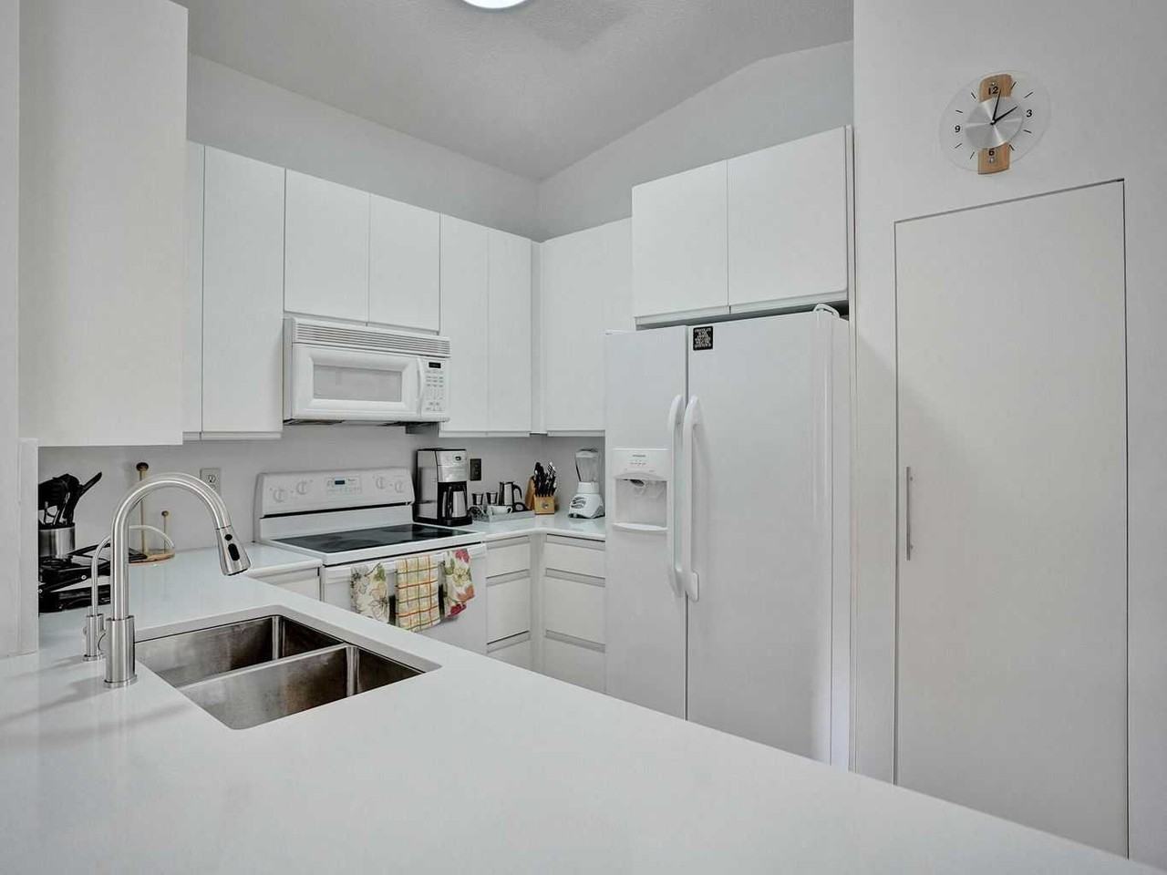 Sw 46th Way - Photo 5 of 18