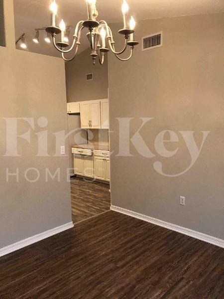 6342 Hampton Pointe Cir - Photo 5 of 41