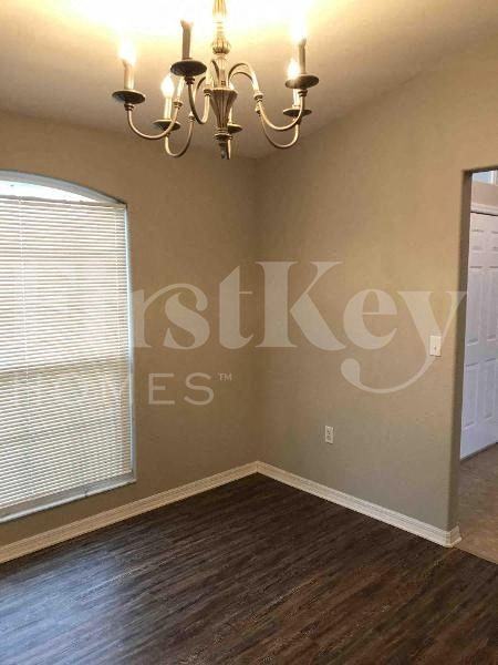 6342 Hampton Pointe Cir - Photo 7 of 41