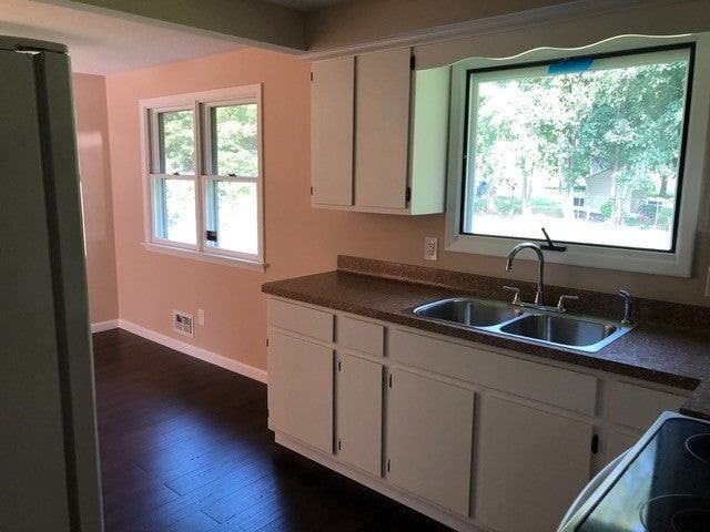 1428 Long Pond Rd - Photo 5 of 28