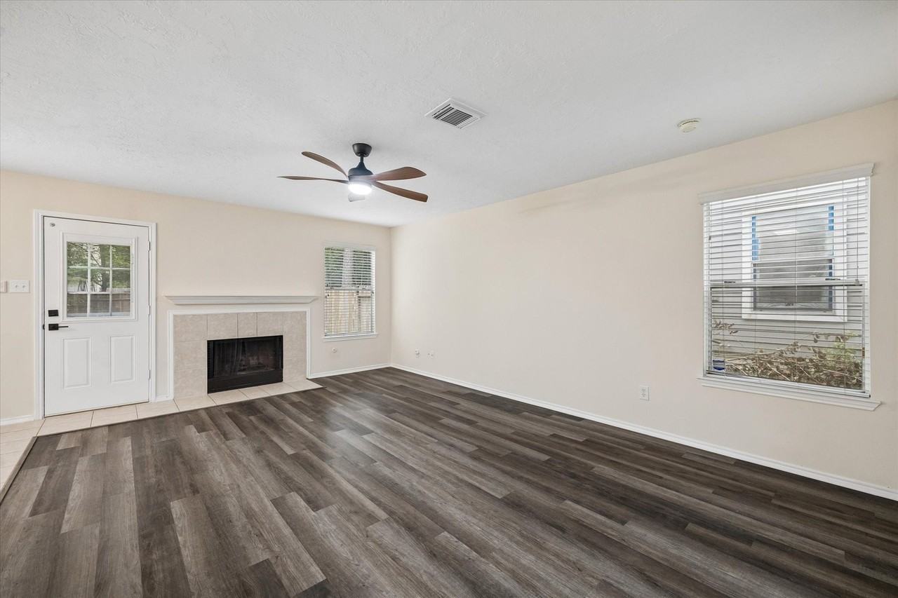 7 Wineberry Pl - Photo 6 of 28