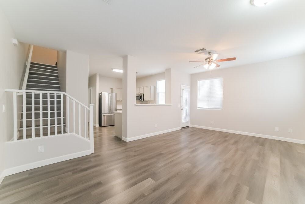 5157 W Warner St - Photo 4 of 17