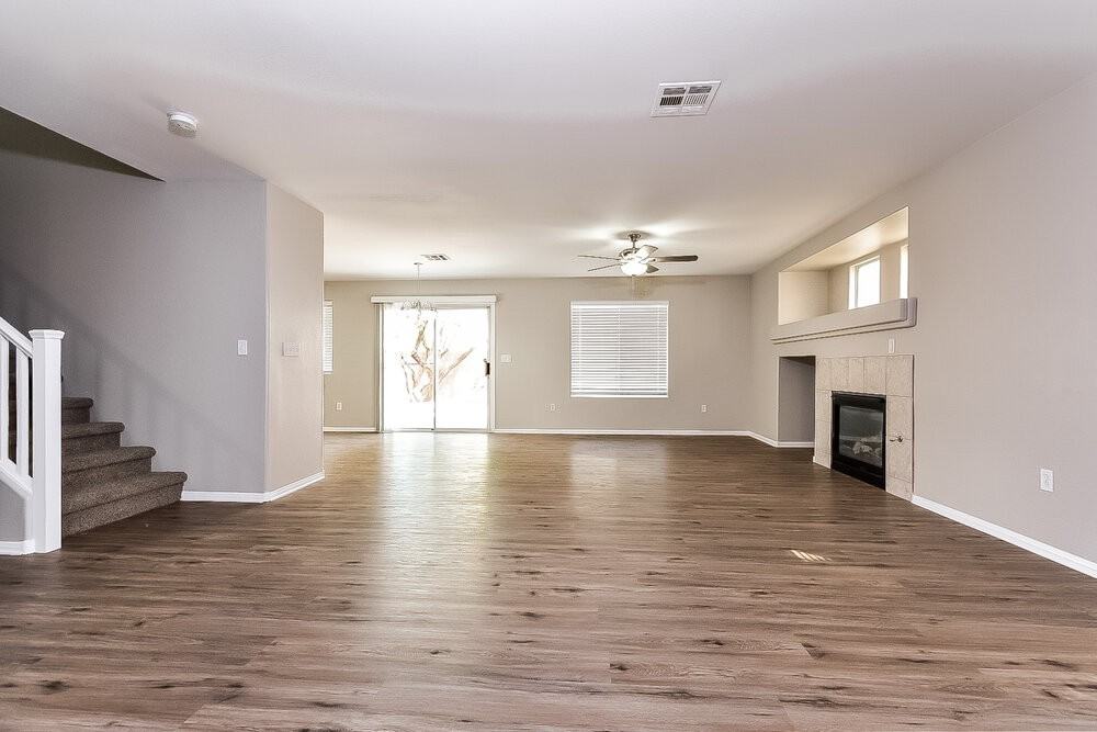 9896 Erins Grove Ct - Photo 4 of 17