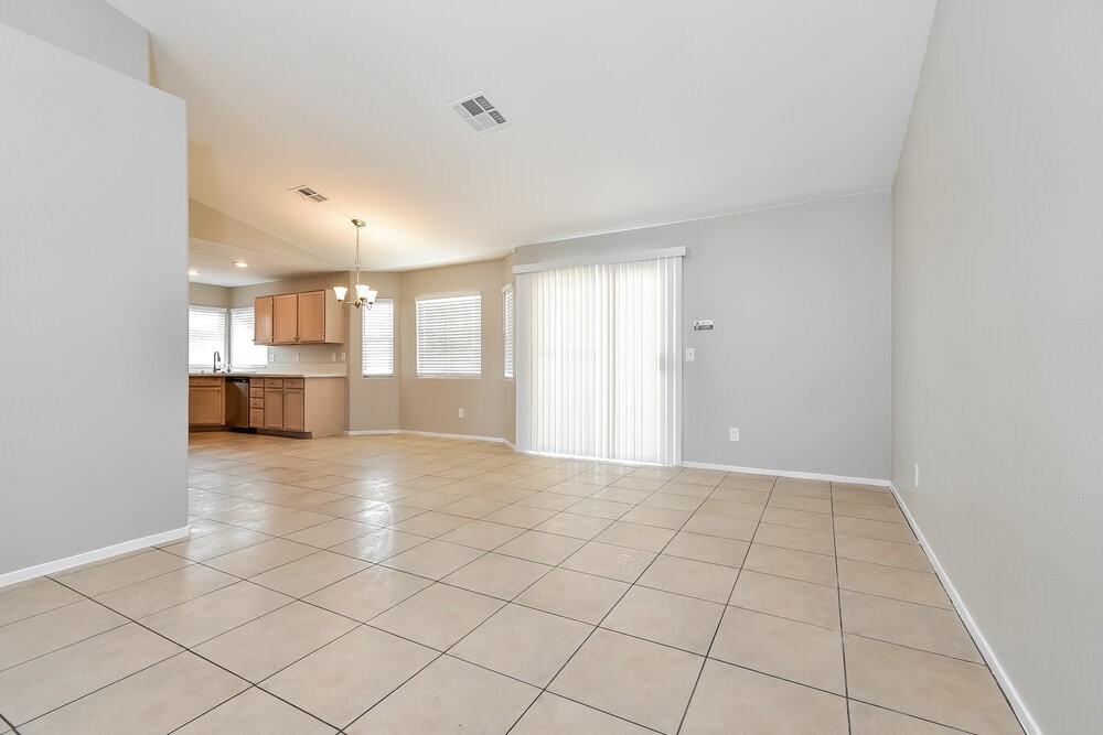 5828 Meadow Dale Dr - Photo 3 of 16