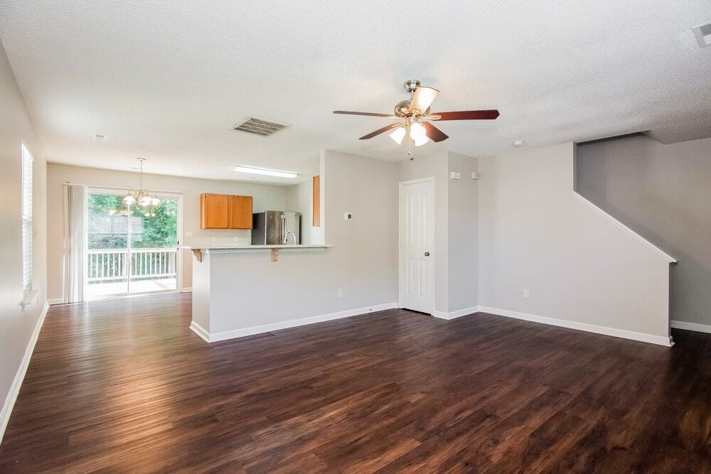 11202 Northwoods Forest Dr - Photo 5 of 17
