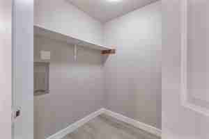 featured image of 209 Forest St