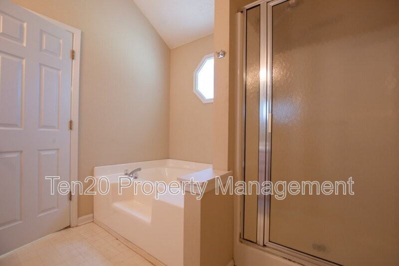 7240 Midland Chase Loop - Photo 4 of 17