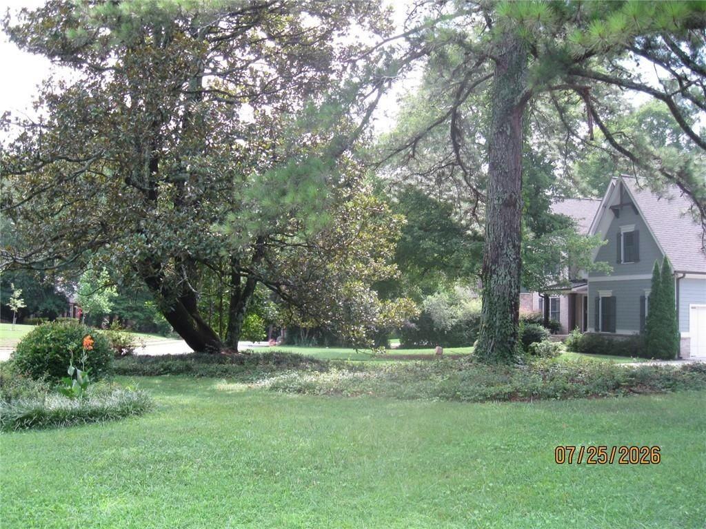 5159 Stratham Dr - Photo 4 of 23