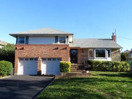 featured image of 60 Waterbury Ln