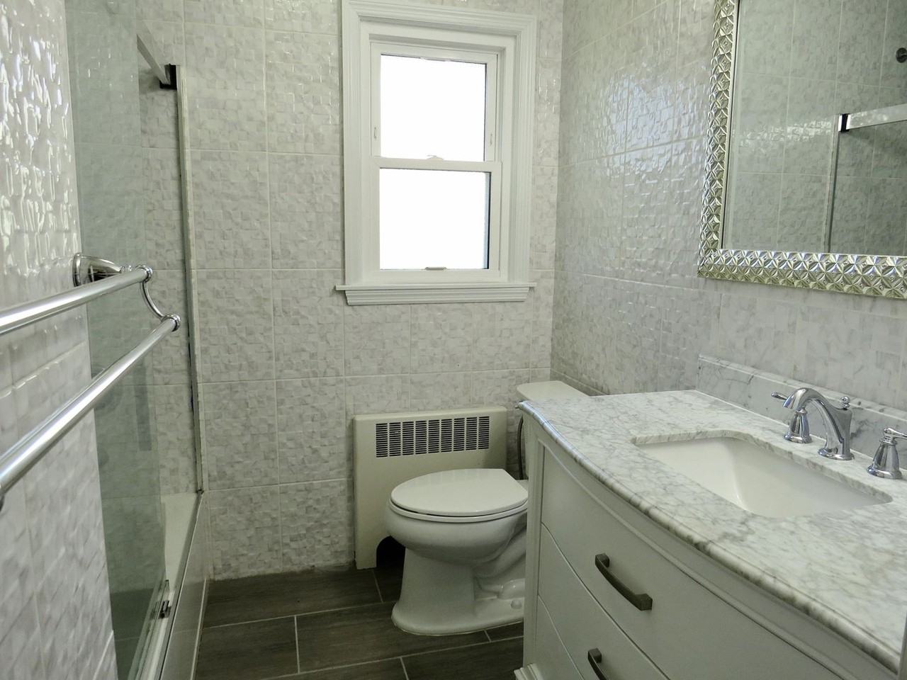 60 Waterbury Ln - Photo 7 of 16
