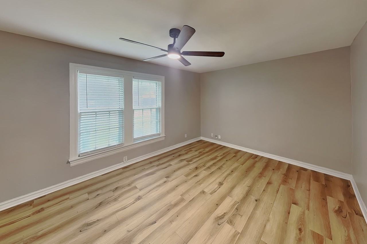 3113 Clary Ave - Photo 3 of 15