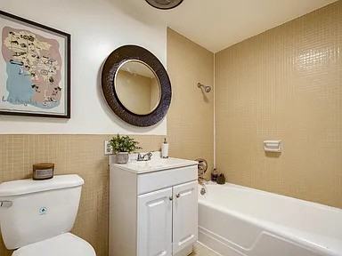 969 Hilgard Ave - Photo 6 of 6