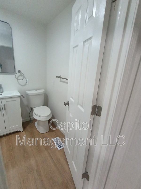 1120 N Chestnut St #1 - Photo 5 of 15