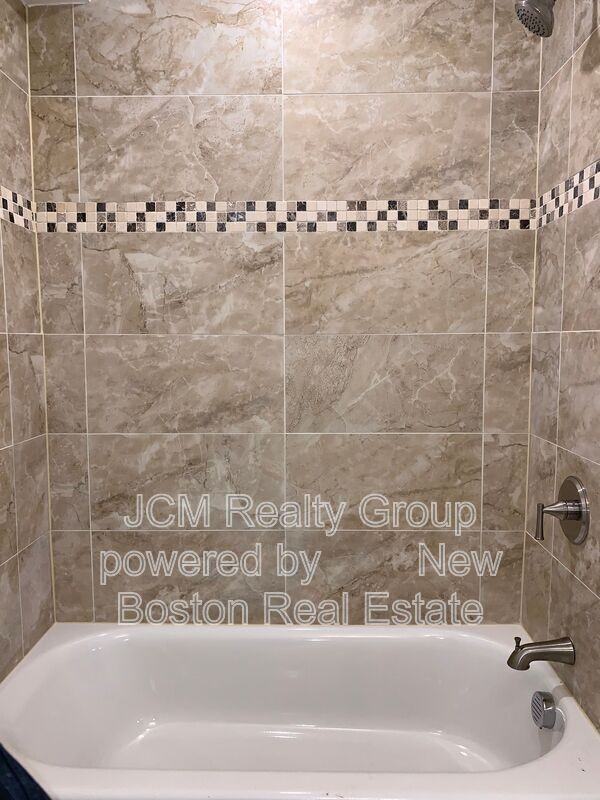 190 Washington St #3 - Photo 5 of 8