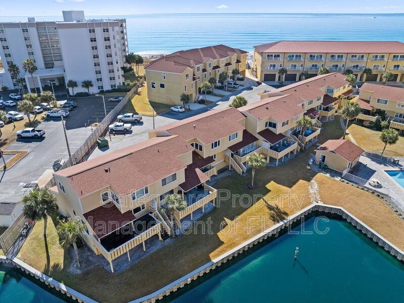 1500 Via De Luna Dr #E8 - Photo 3 of 40