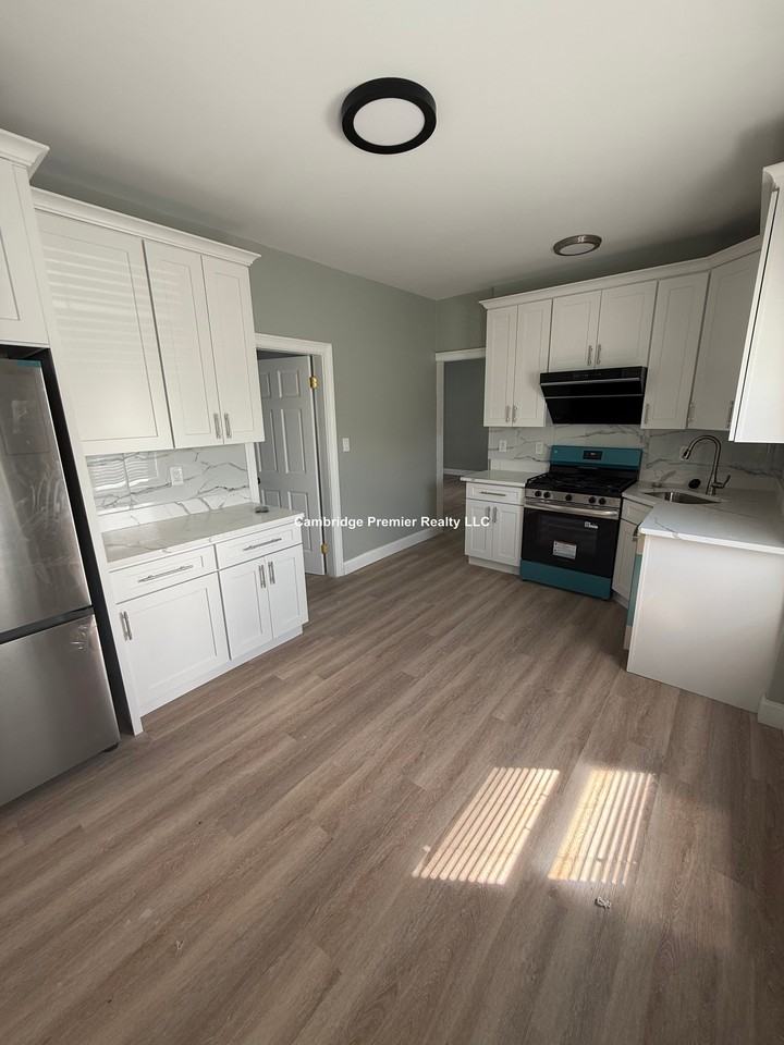 Westford St #2 - Photo 3 of 19