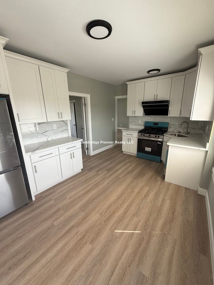 Westford St #3 - Photo 3 of 23