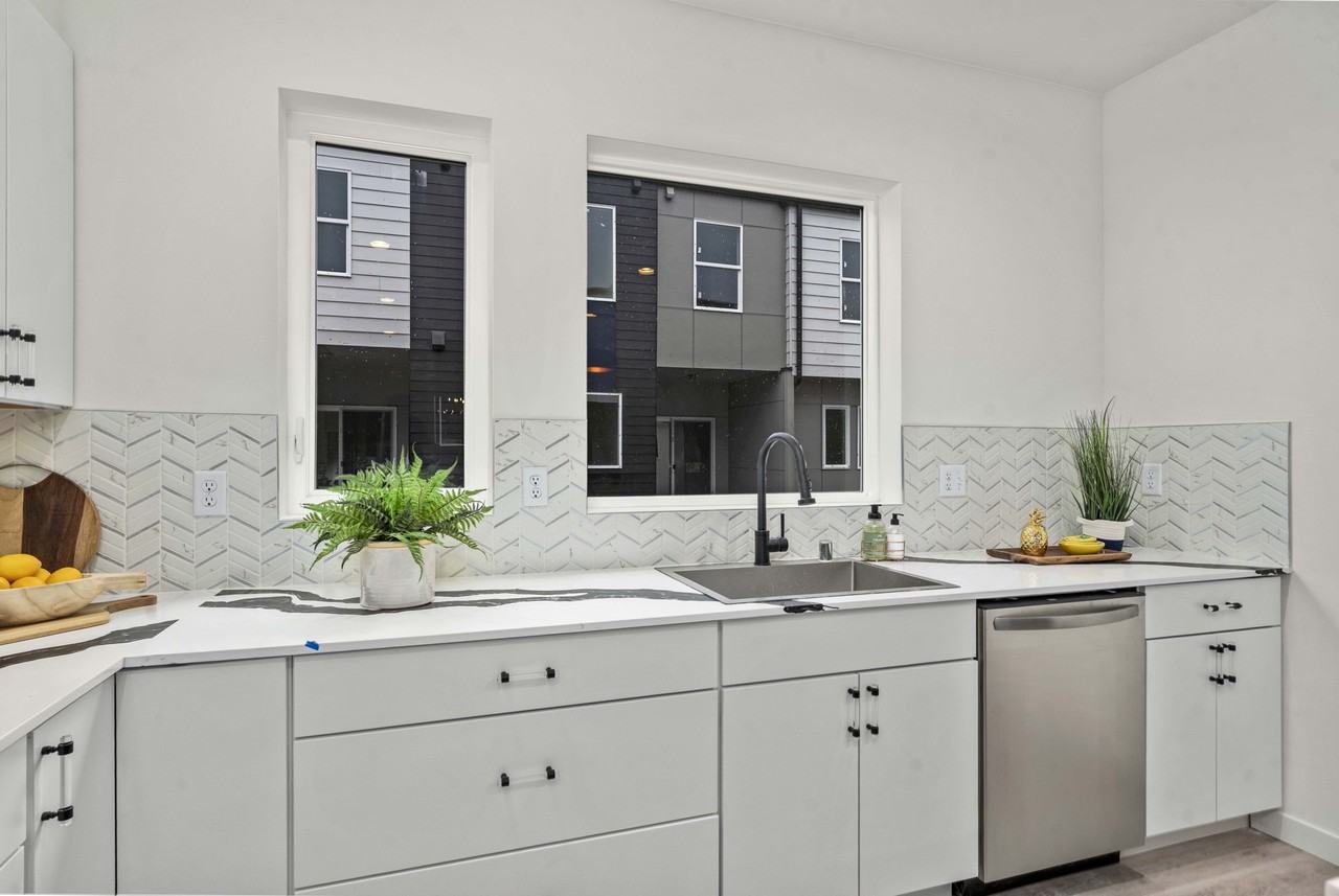 1630 Sw 116th St #11510 - Photo 4 of 17