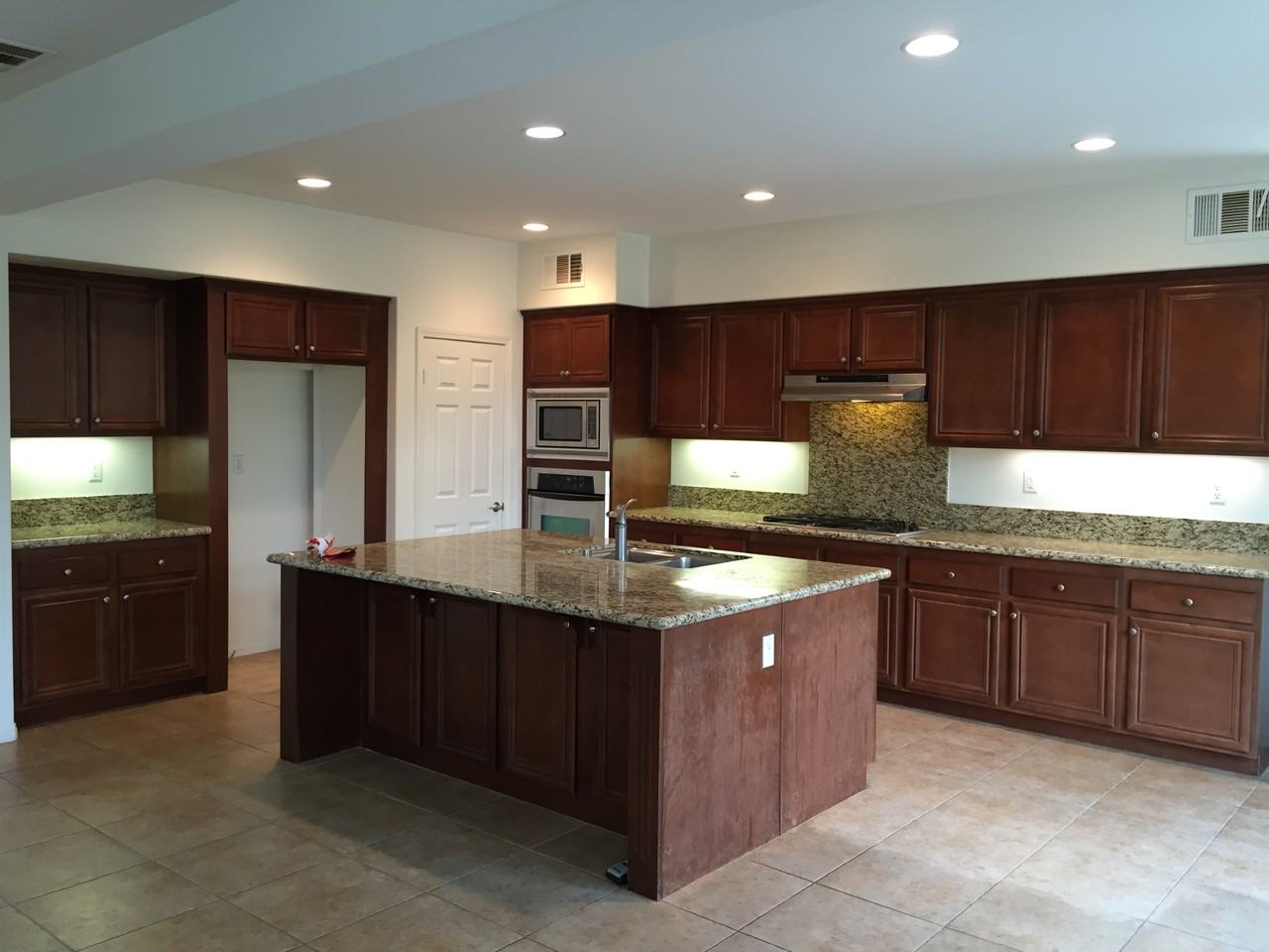 7083 Cottage Grove Dr #NA - Photo 7 of 32