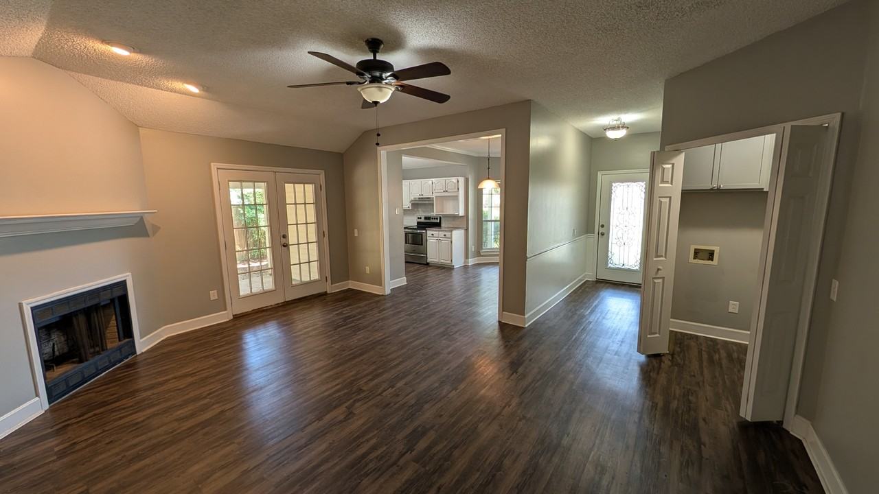 540 Linda St #NA - Photo 5 of 20
