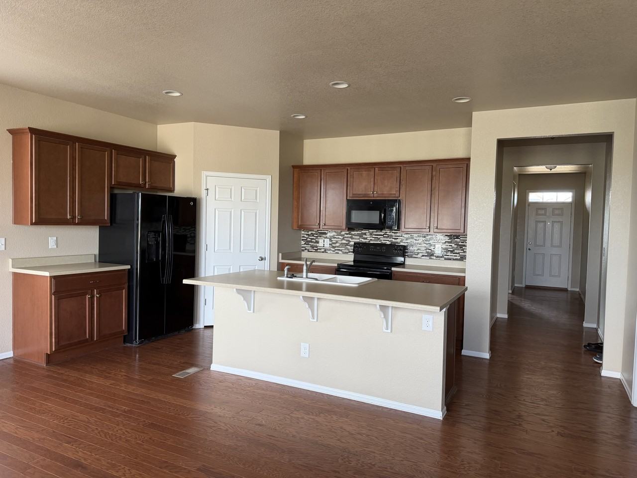 10266 Stagecoach Ave #NA - Photo 2 of 16