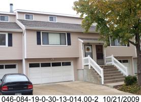 featured image of 1414 Martway Cir #B