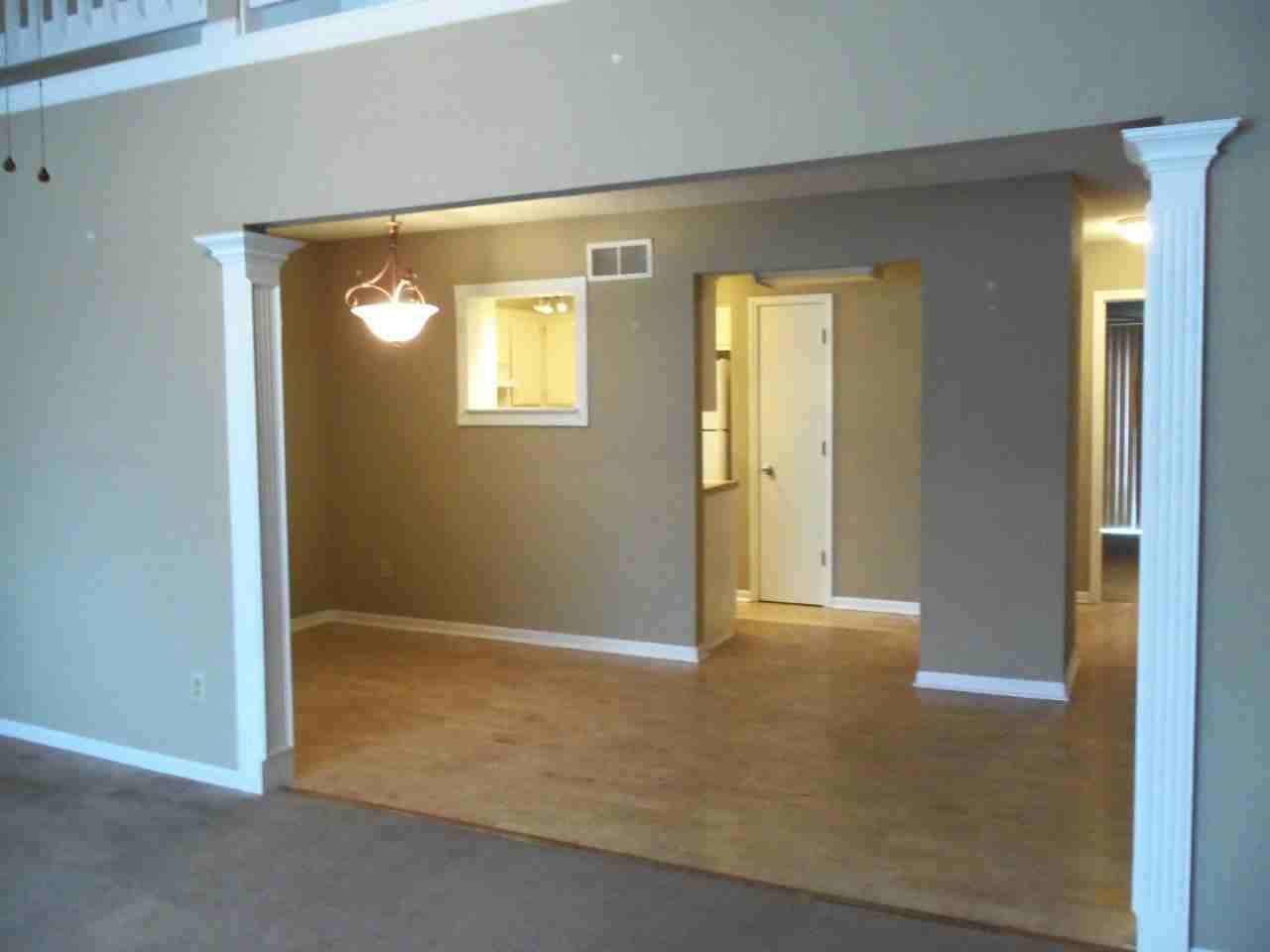 1414 Martway Cir #B - Photo 5 of 9